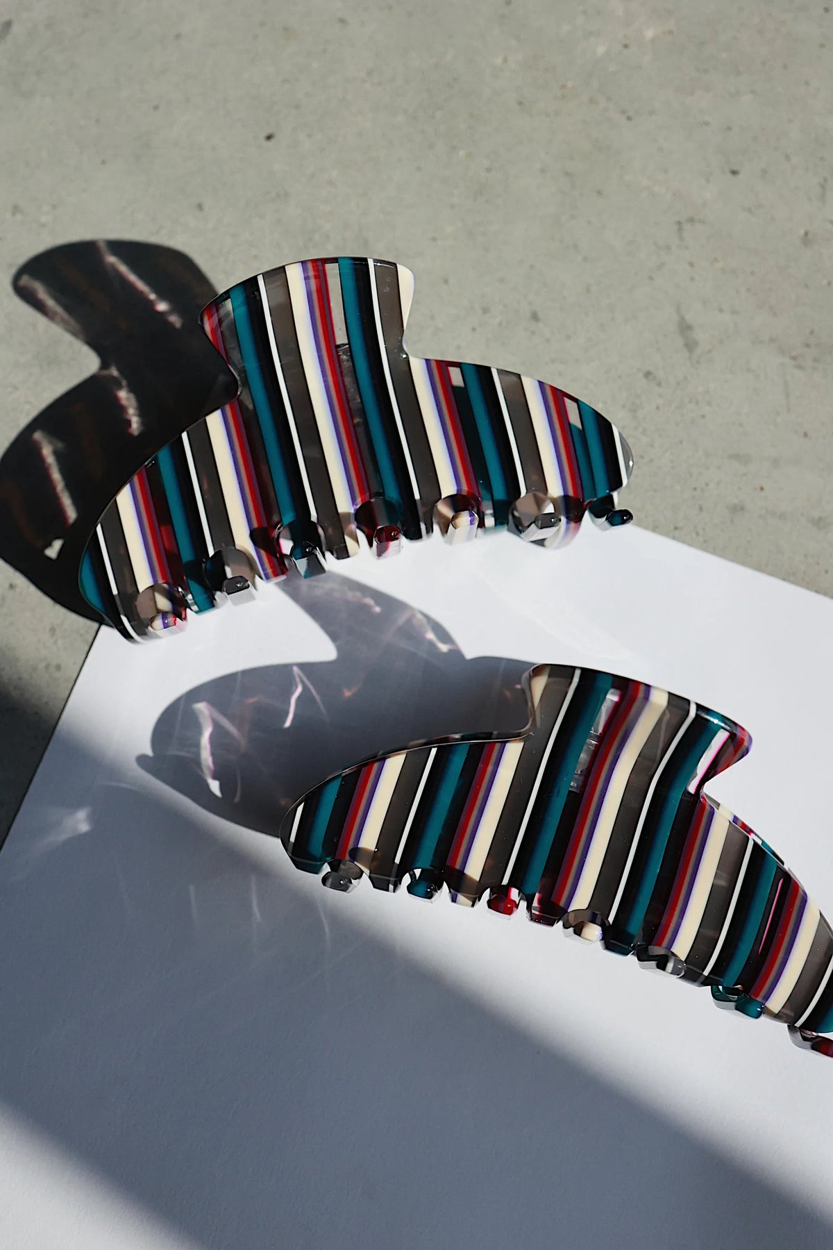 The Berry Stripe Clip
