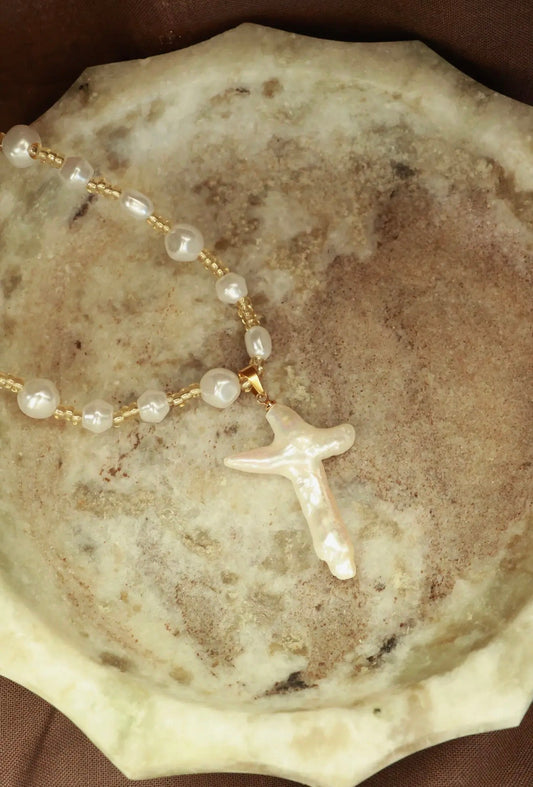 Honey Pearl Necklace