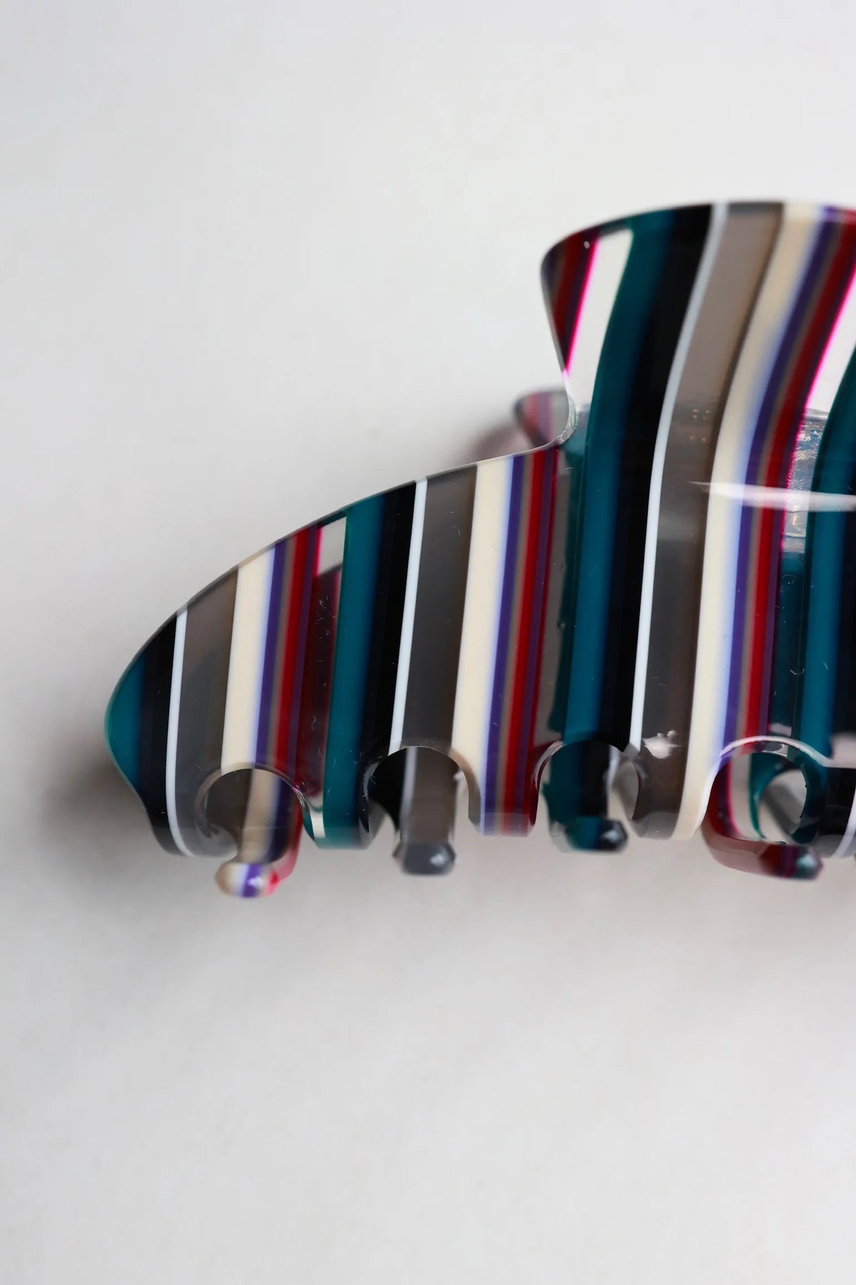 The Berry Stripe Clip