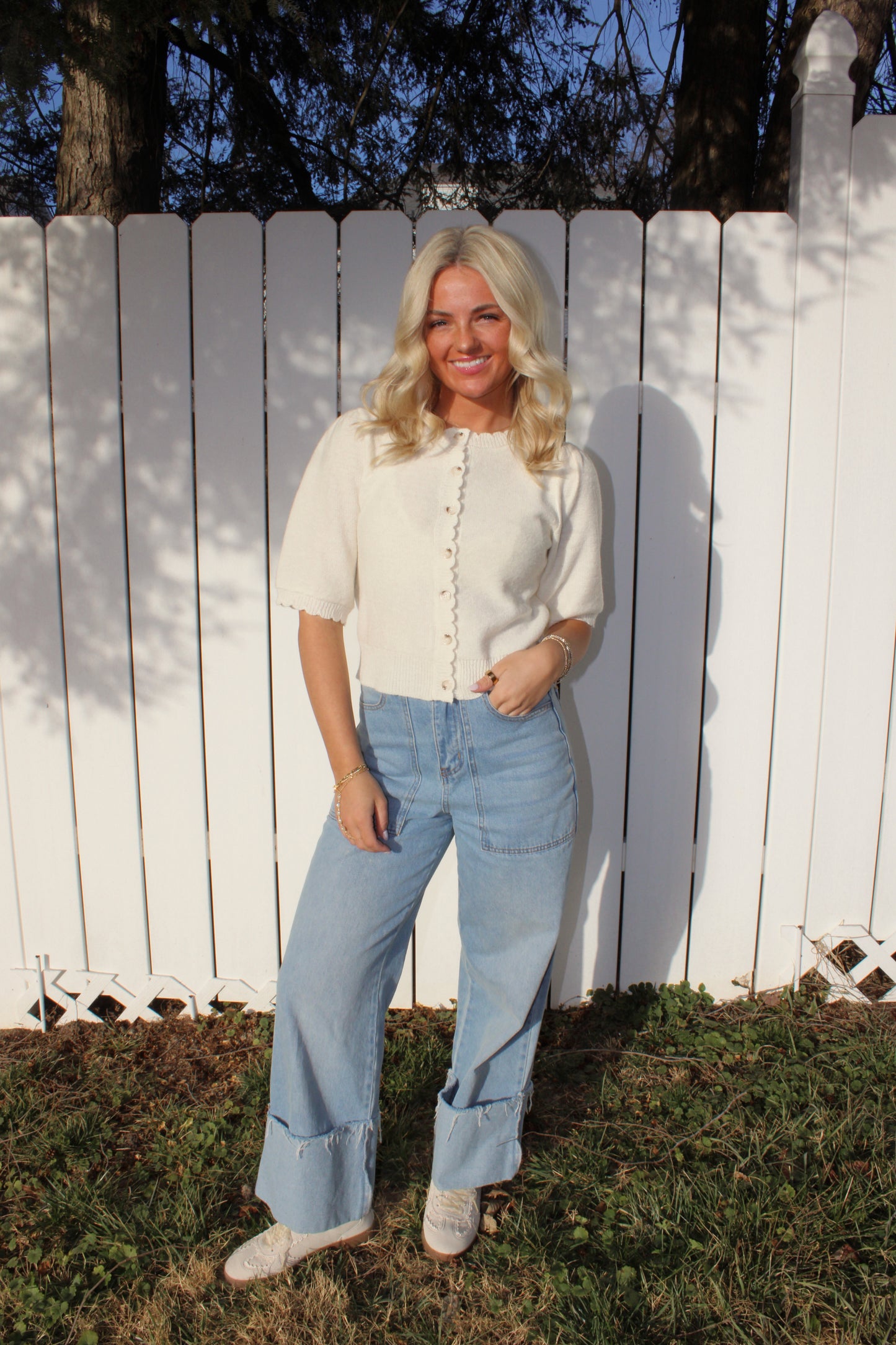 Sweet Scallop Knit Top