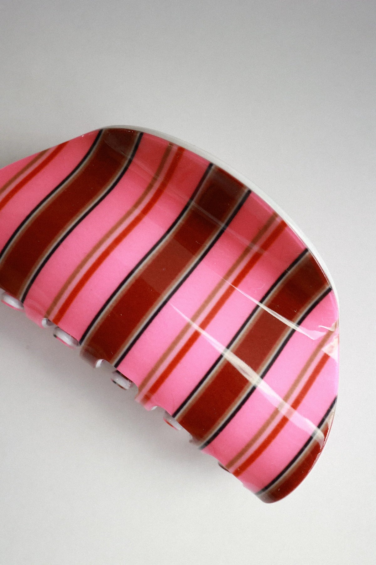 Strawberry Stripe Clip