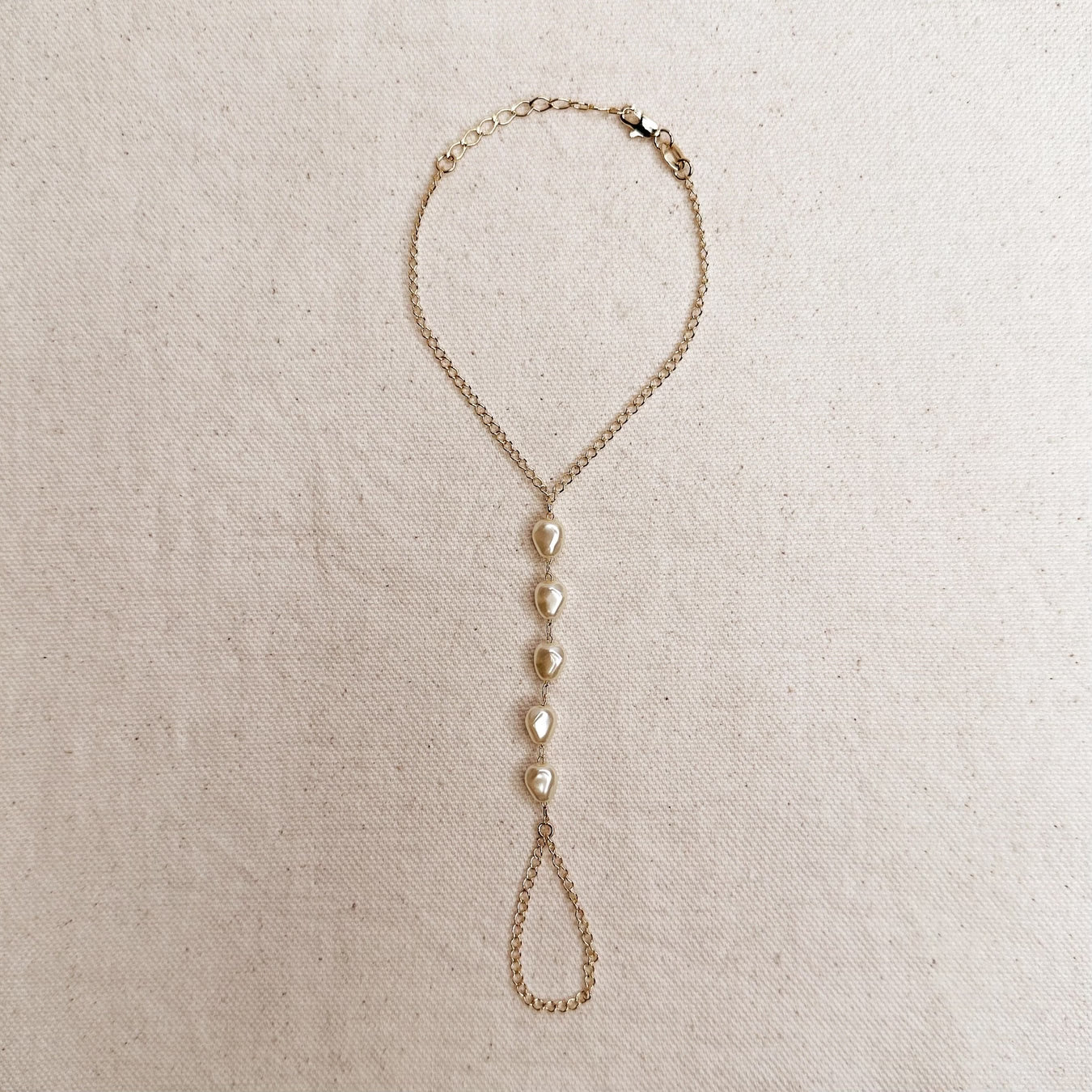 The Halo Pearl Hand Chain - PREORDER