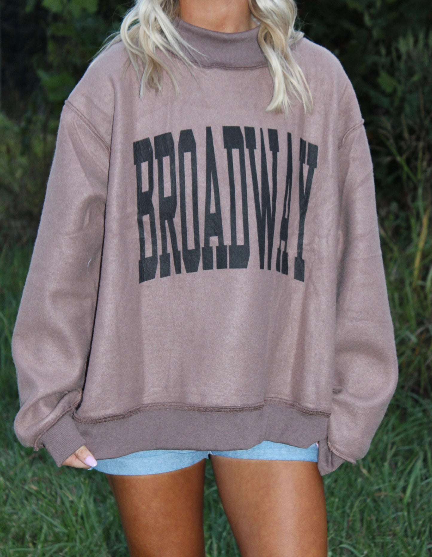 Nashville Nights Mockneck